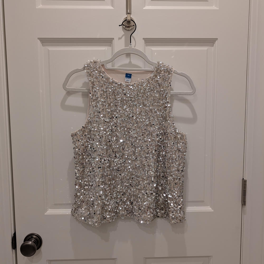 Old Navy Silver Sequin Tank Top